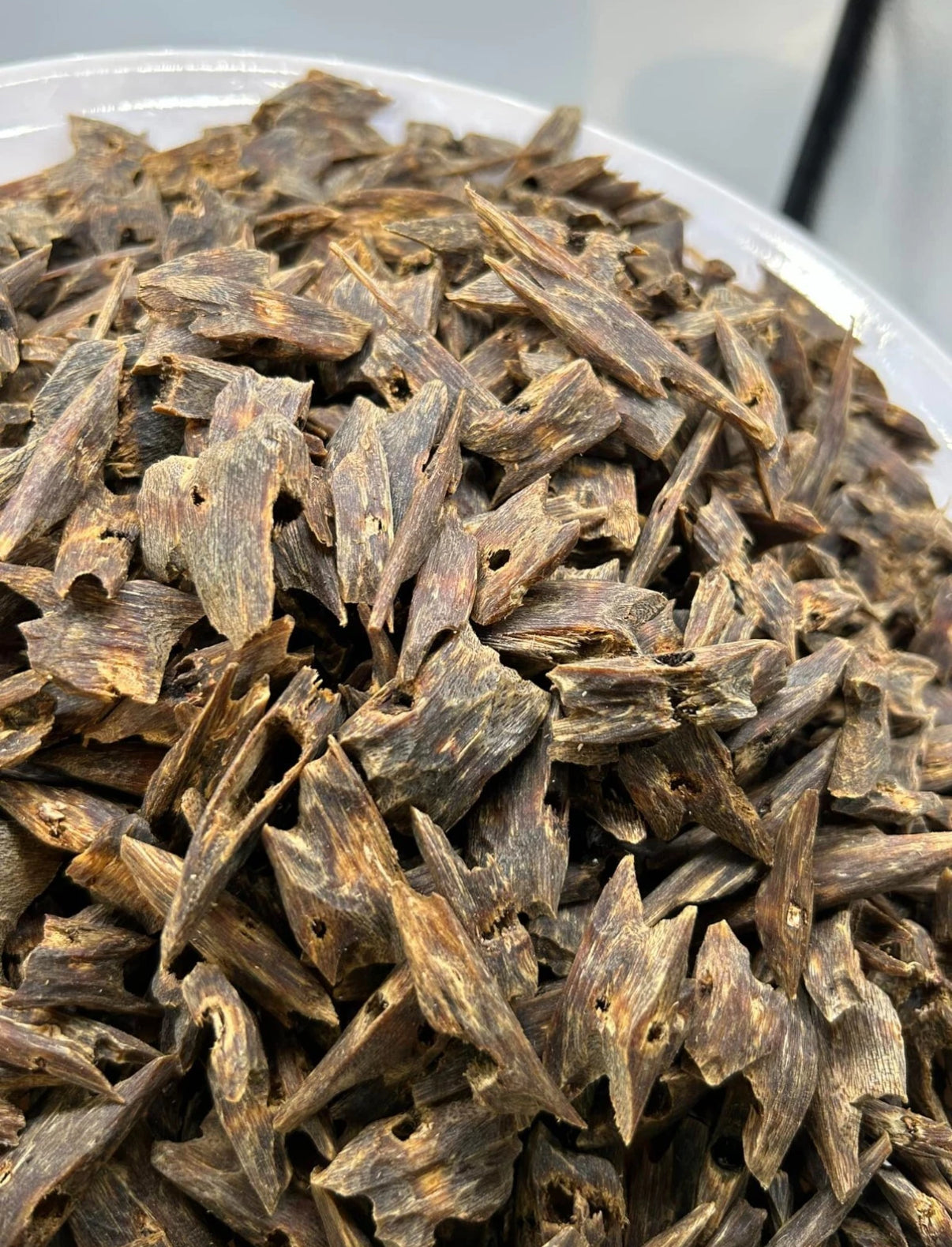 Kynam Oud 5A grade Natural Agarwood Rich and Sticky Full of Oil (China) 12G